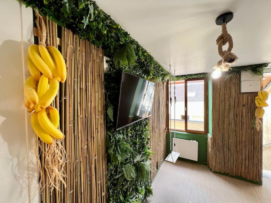Nuit Dans La Jungle - Love Room Souppes-sur-Loing Exterior foto