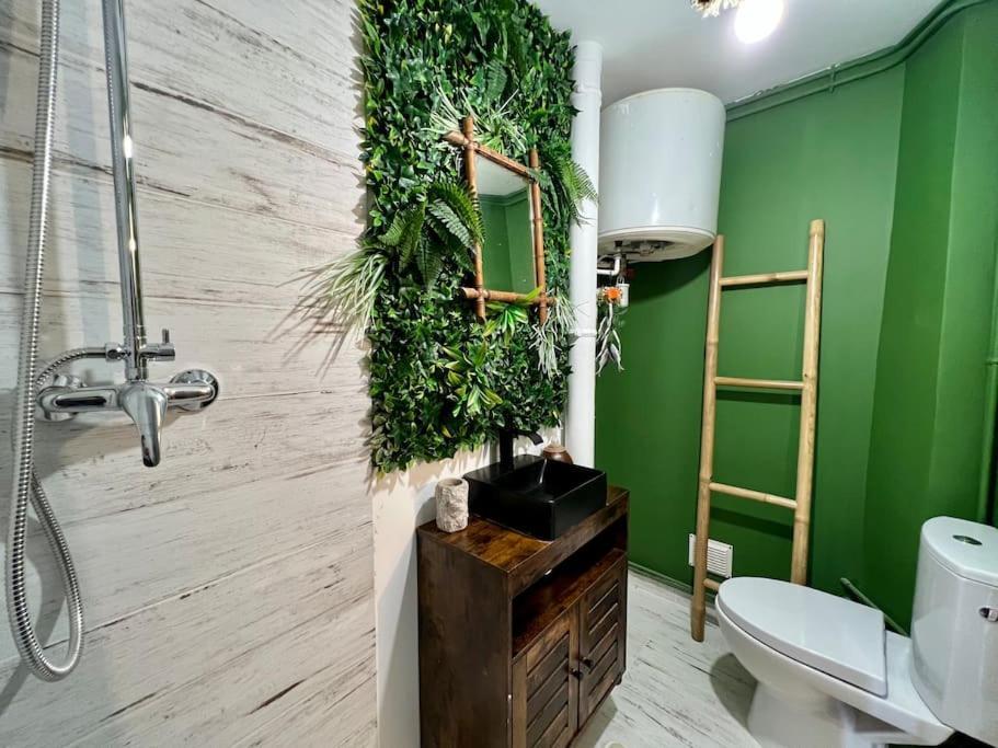 Nuit Dans La Jungle - Love Room Souppes-sur-Loing Exterior foto